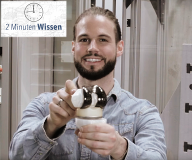 Towards entry "KTmfk presents the advantages of coated endoprostheses in the “2 Minuten Wissen (2 Minutes of Knowledge)” video series"