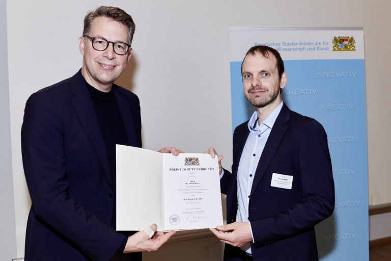 Marcel Bartz awarded with the Bavarian State Prize for Excellent Teaching